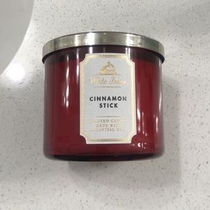 Large White Barn Cinnamon Stick 3 Wick Candle
